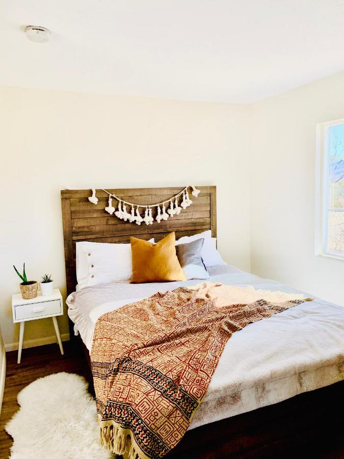 Casa Agave: Comfy Joshua Tree Cottage With Free Breakfast Bar מראה חיצוני תמונה