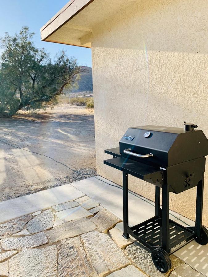 Casa Agave: Comfy Joshua Tree Cottage With Free Breakfast Bar מראה חיצוני תמונה